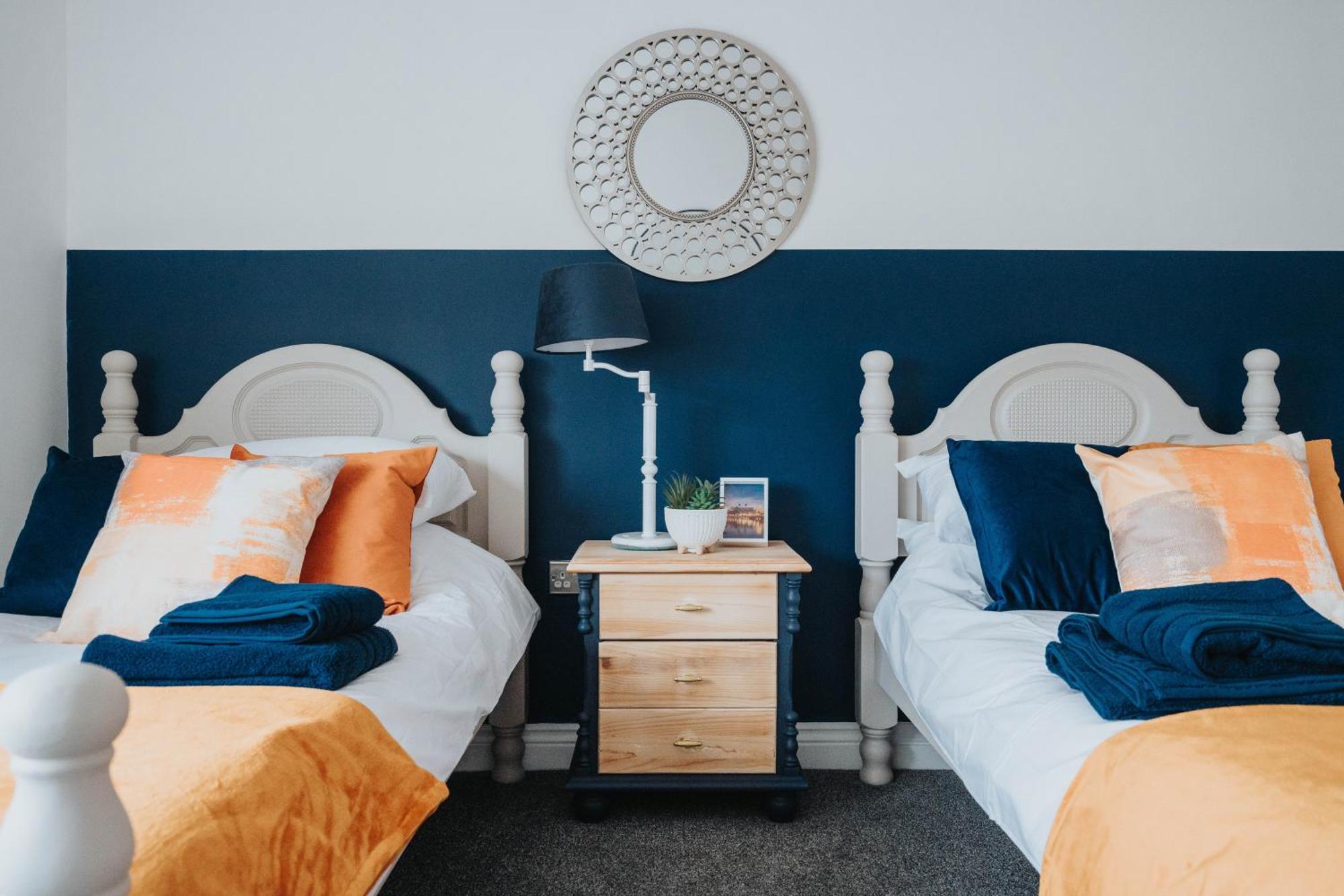 Villa Shawe House - 10 Minute Mcr Airport - Free Parking Wythenshawe Zimmer foto